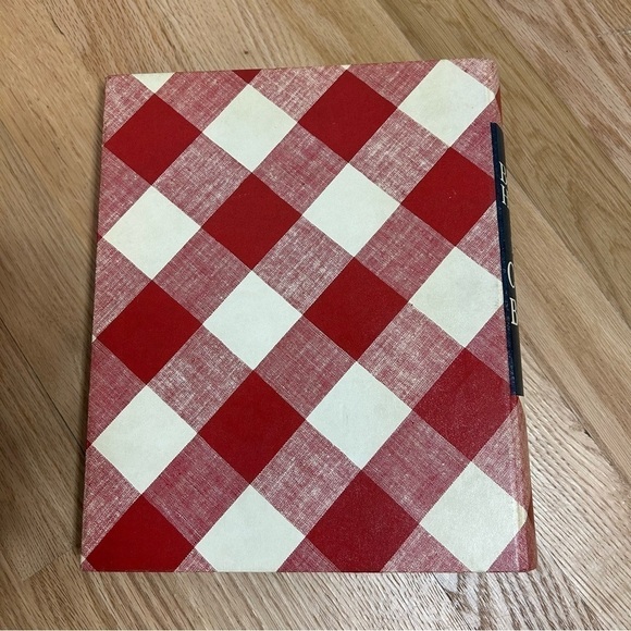Vintage Better Homes and Gardens Cookbook Red White Plaid Spiral - Picture 3 of 3